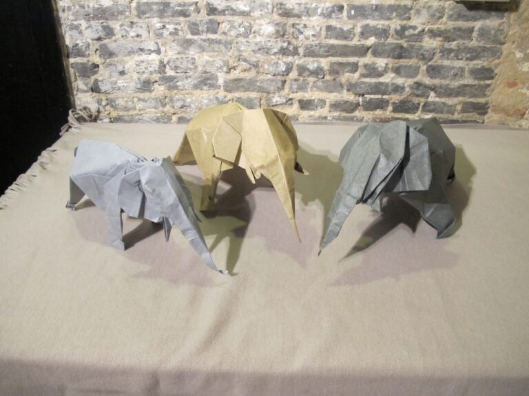 Origami "Olifanten" door Kavita Vlieghe, Rumst april 2015 © Blog Lut De Rudder
